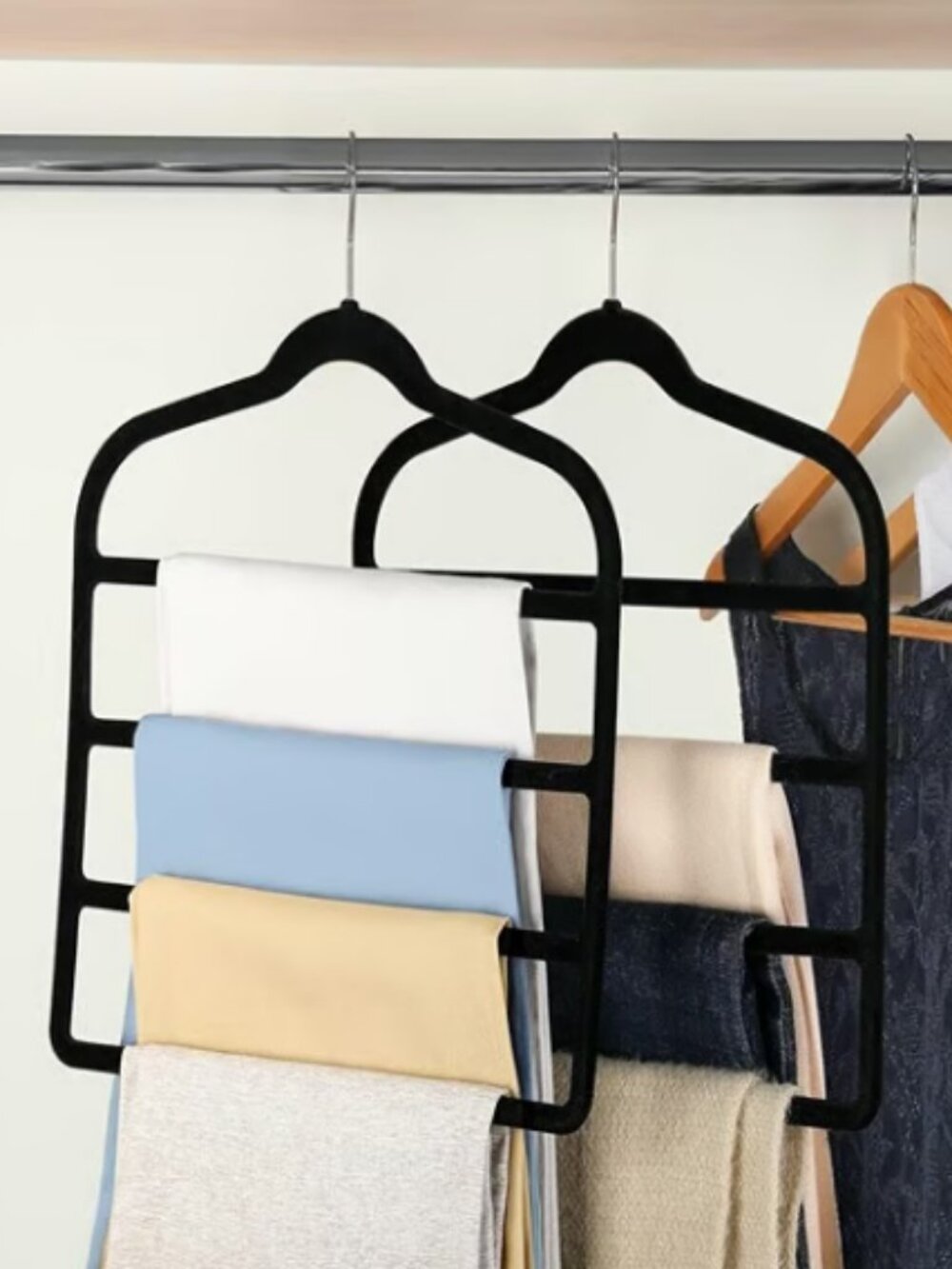 Joy Mangano Huggable Hangers 2pk Four-Bar Velvet Green - Picture 12 of 16